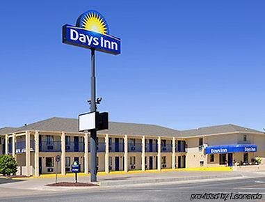 Days Inn By Wyndham Тукумкари Экстерьер фото